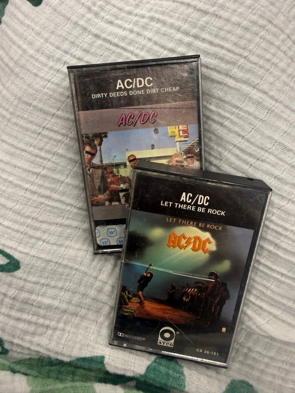 Set of 2 true vintage original AC/DC audio cassette tapes 1970s